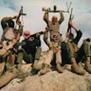 Meet your Posher, Qhacim